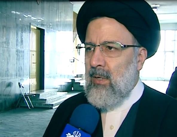 Astan Quds Razavi’s Agenda is Special Attention to Pilgrims  - Trustee